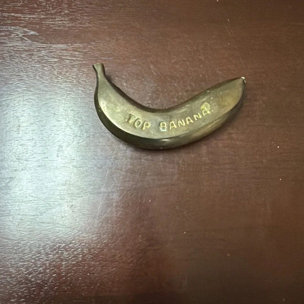 Top Banana Vintage Solid Brass Paperweight 5